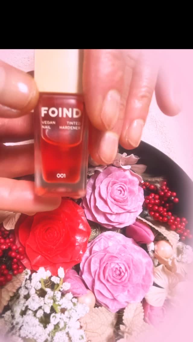 001 ヴィーガンティンテッドネイルハードナー/FOIND/ネイル用品を使ったクチコミ（1枚目）