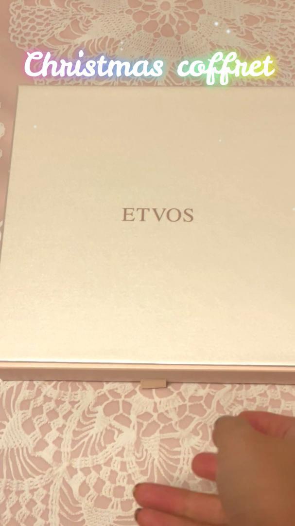 2024 ホリデーコフレ/エトヴォス/メイクアップキットを使ったクチコミ（1枚目）