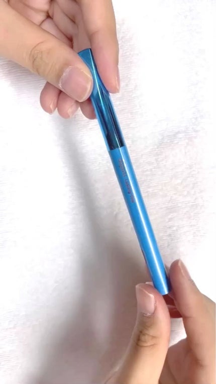 「密着アイライナー」極細クリームペンシル/デジャヴュ/ペンシルアイライナーの人気ショート動画