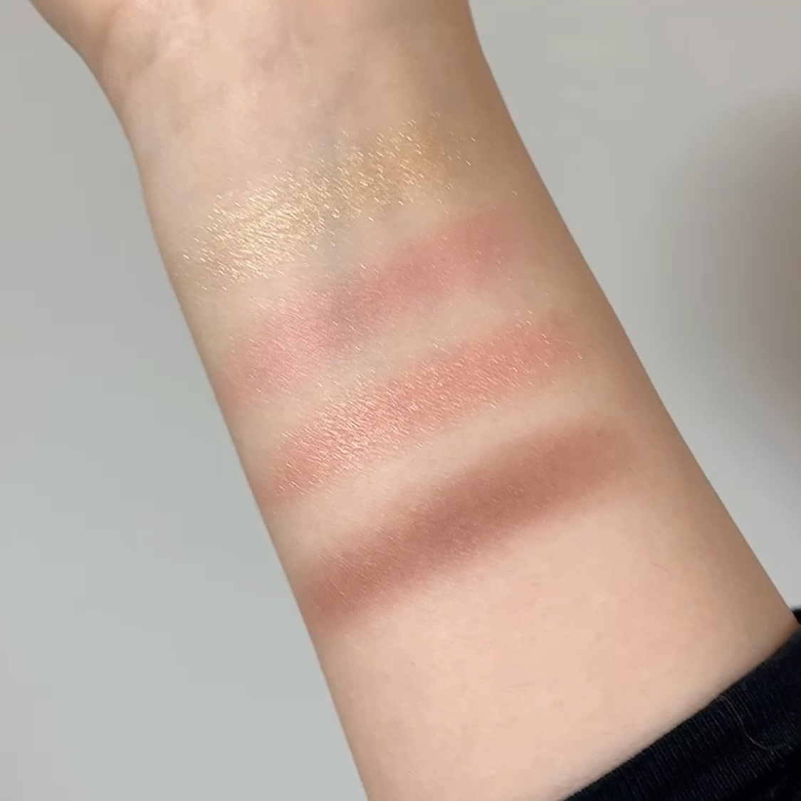 アイカラーレーション/LUNASOL/アイシャドウパレットを使ったクチコミ（3枚目）