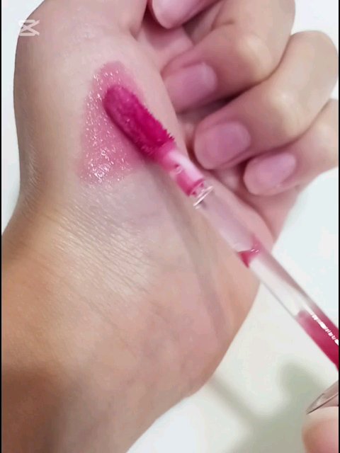 ザ ジューシーラスティングティント/rom&nd/リップティントを使ったクチコミ（3枚目）