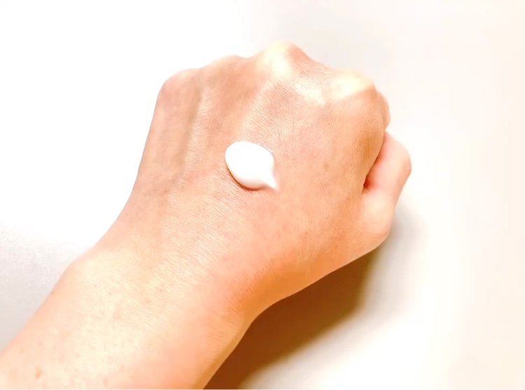 エクストリームローション/Real Barrier/乳液の動画クチコミ1つ目