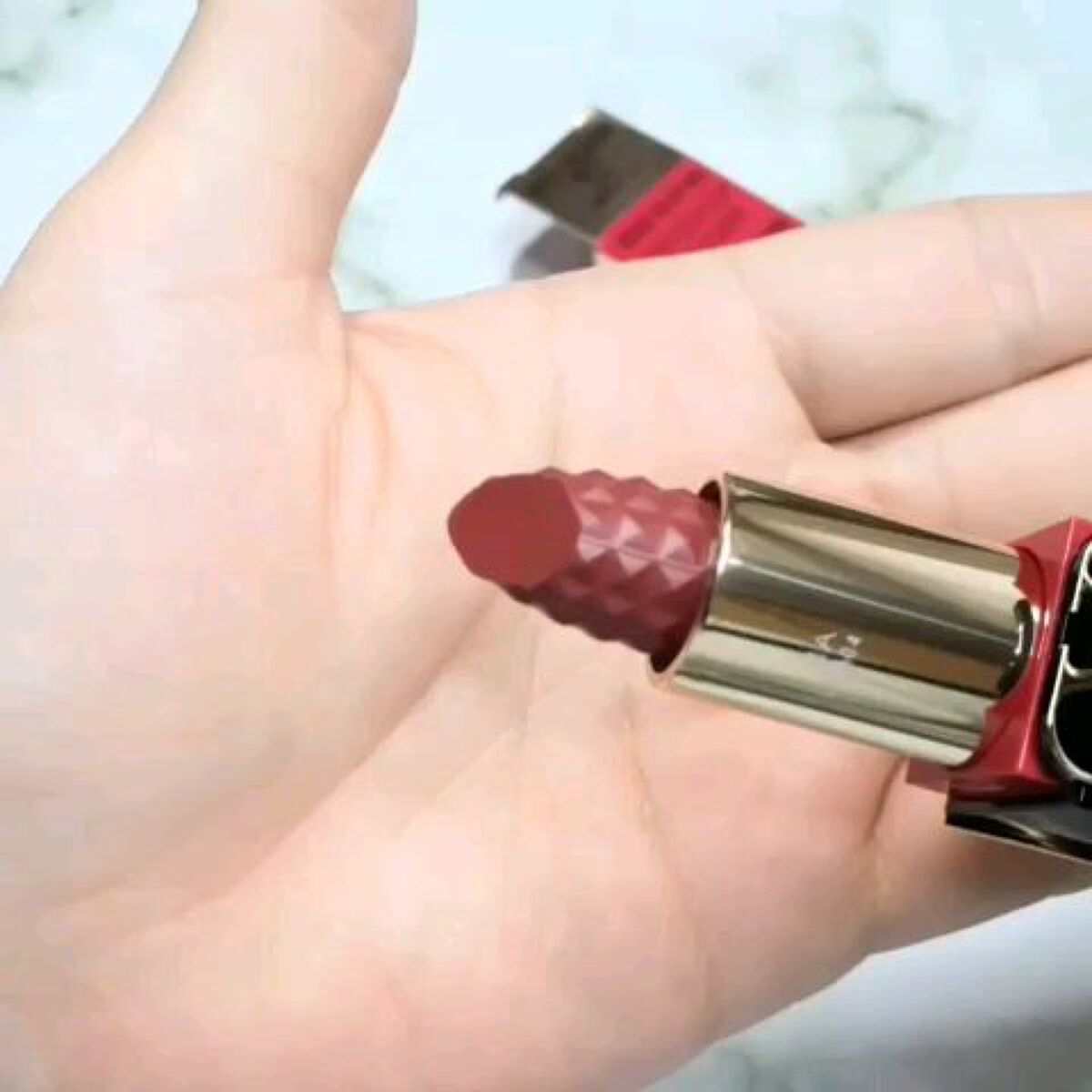 ロッソ ヴァレンティノ /ヴァレンティノ ビューティ/口紅の動画クチコミ2つ目