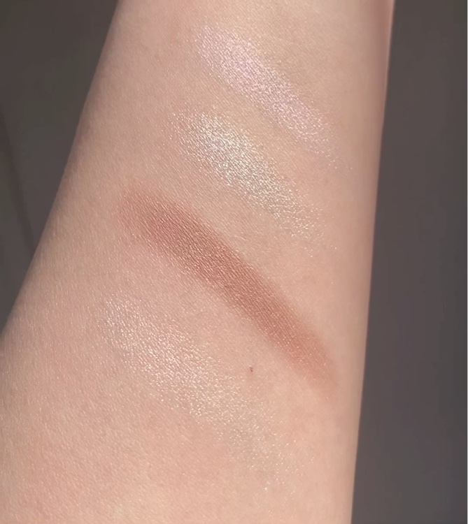 ブラック クッション/HERA/クッションファンデーションの動画クチコミ1つ目