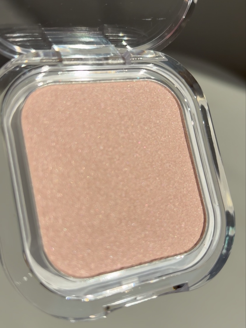 フェイスボリューマーハイライター/mude./パウダーハイライトの動画クチコミ1つ目