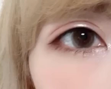 ラスティンググロスリップ/CEZANNE/口紅を使ったクチコミ（3枚目）