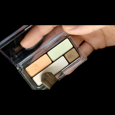 アイカラー（４色タイプ）（旧）/無印良品/アイシャドウパレットを使ったクチコミ（3枚目）