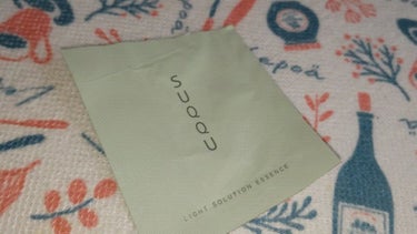 SUQQU ライトソリューション エッセンスのクチコミ「SUQQUでお買い物した時に頂きました❤サンプル
SUQQU💜
ライトソリューション エッセン.....」（1枚目）