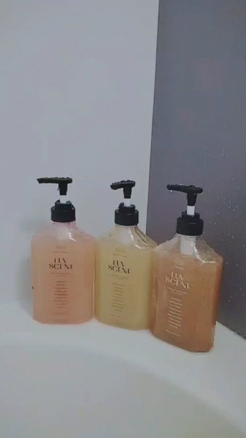 スクラブボディウォッシュ フラワーマーケット ホワイトチューリップ/LUV SCENT/ボディスクラブの人気ショート動画