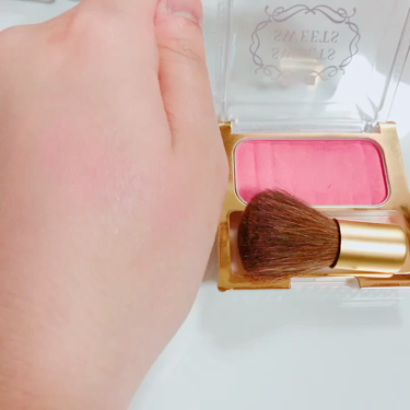 シルキーシフォンチーク/スウィーツ スウィーツ/パウダーチークを使ったクチコミ（3枚目）