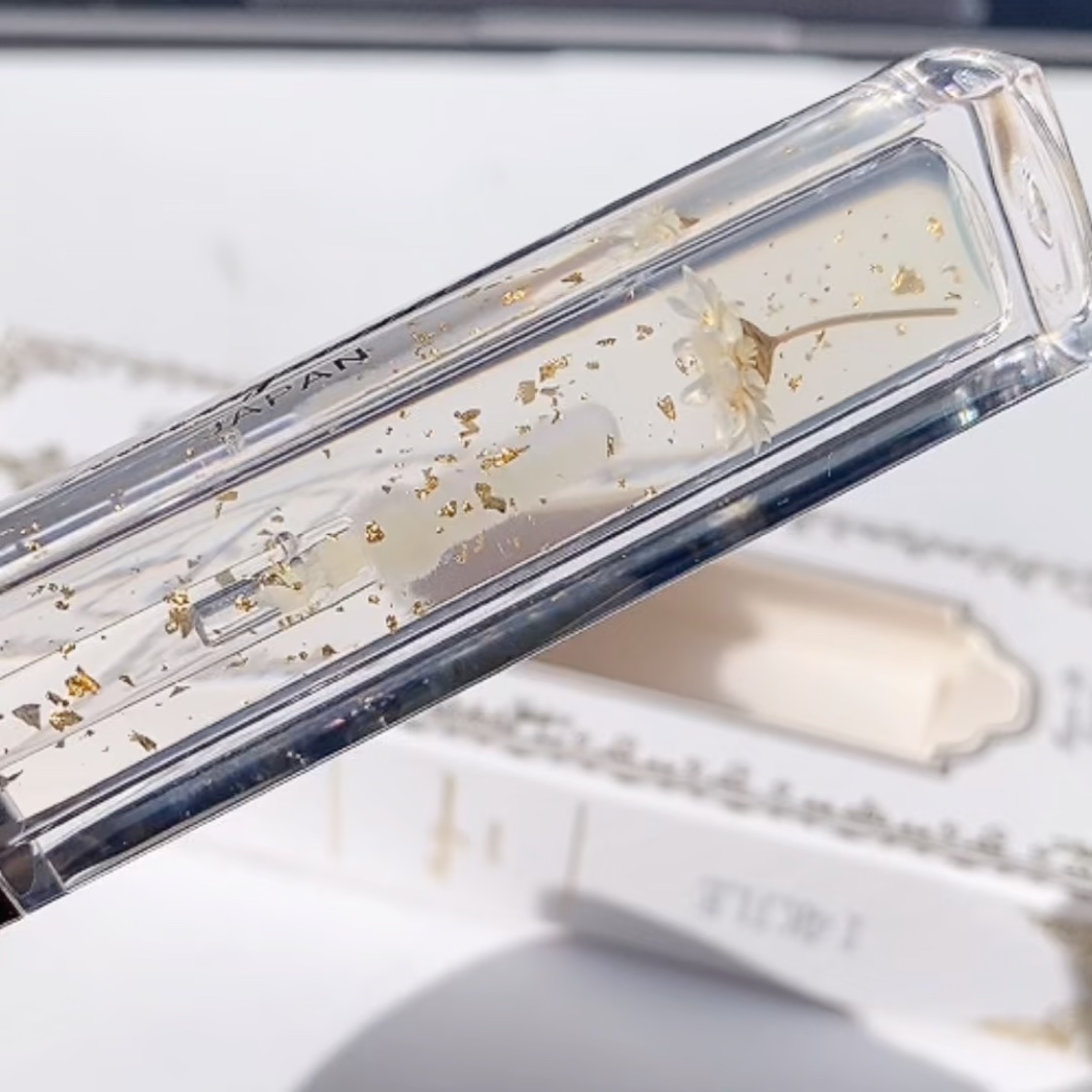 Kailijumei　フラワーリップエッセンス/Kailijumei/リップケアを使ったクチコミ（3枚目）