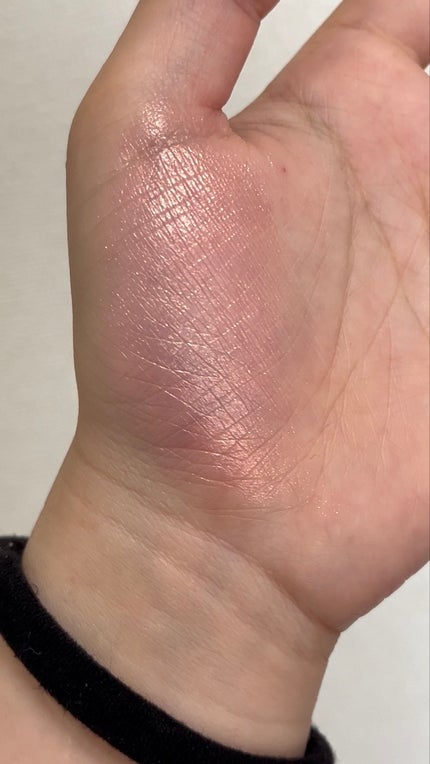 ディオールスキン フォーエヴァー グロウ ルミナイザー(サマー コレクション 2025 限定品)/Dior/ハイライトを使ったクチコミ(4枚目)