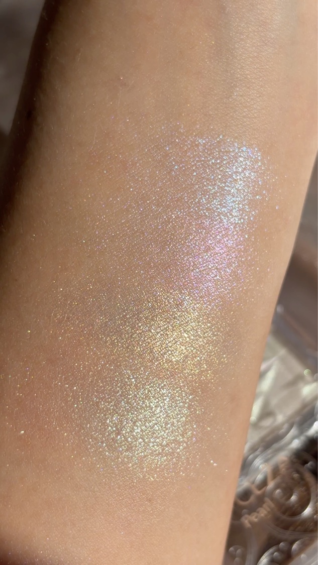 パールグロウハイライト　SP3/CEZANNE/ハイライトを使ったクチコミ（3枚目）