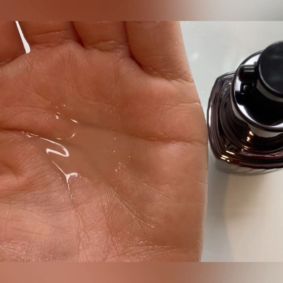 ホワイトロジスト　ネオジェネシス　ブライトニング コンセントレイト/DECORTÉ/美容液を使ったクチコミ（3枚目）