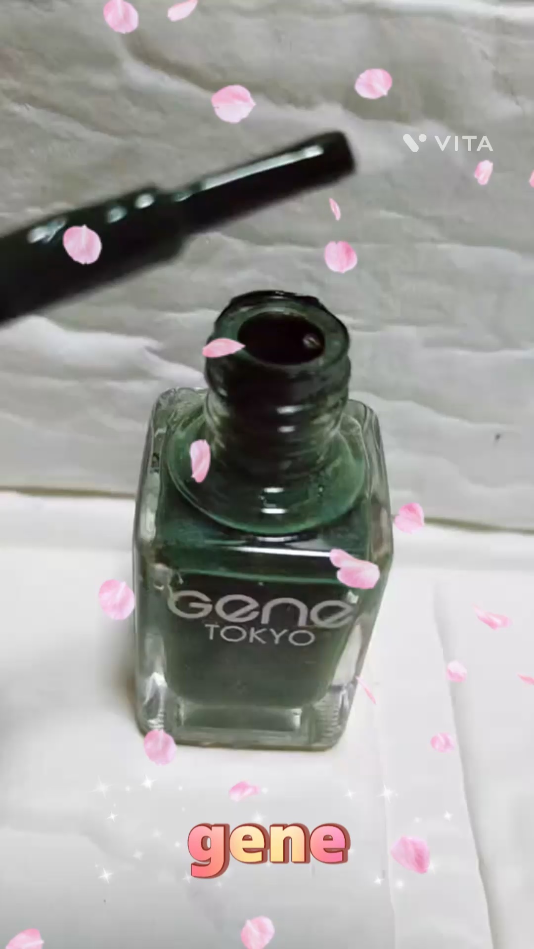 gene TOKYO ネイル/DAISO/マニキュアの動画クチコミ2つ目