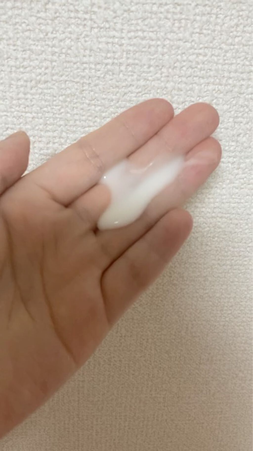 サボン ボディミルク/AUX PARADIS/ボディミルクの動画クチコミ1つ目