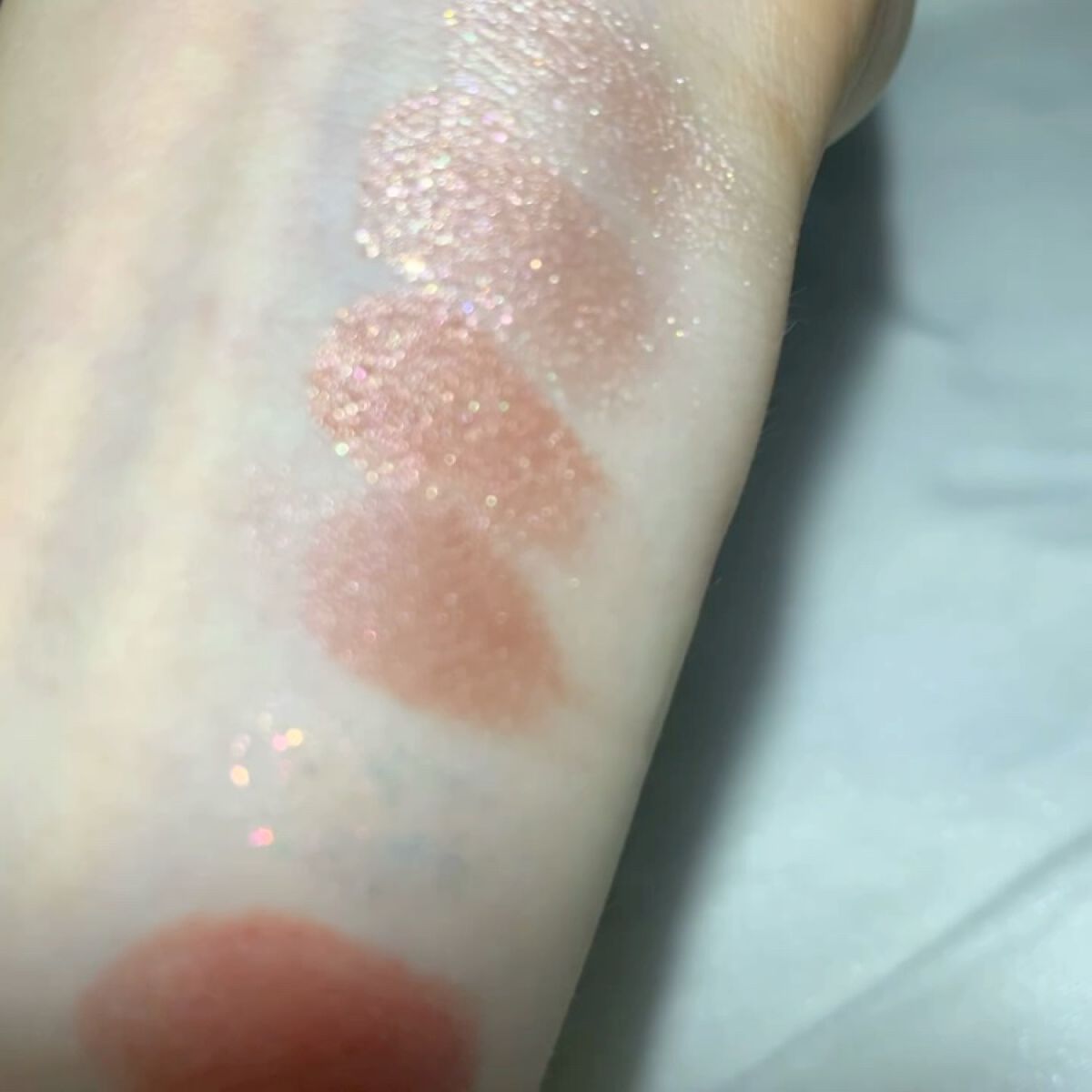 シルキースフレアイズ/キャンメイク/アイシャドウパレットを使ったクチコミ（3枚目）