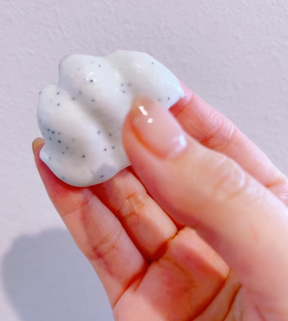 ダヴ ふわとろ　クリーミースクラブ キウイ＆アロエ/ダヴ/ボディスクラブの動画クチコミ3つ目