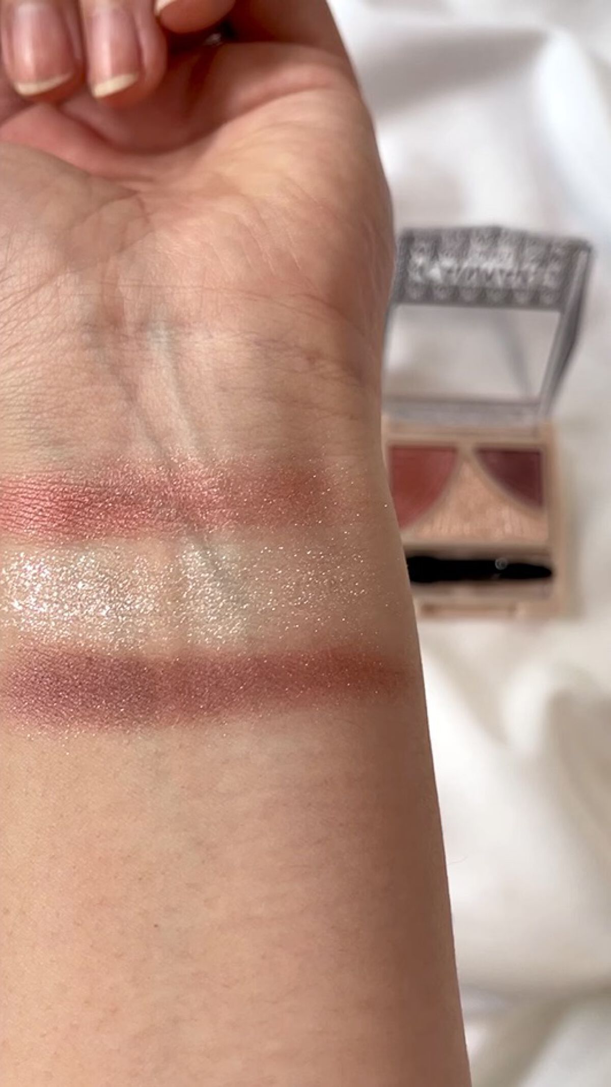 ジューシーピュアアイズ/キャンメイク/アイシャドウパレットを使ったクチコミ（1枚目）