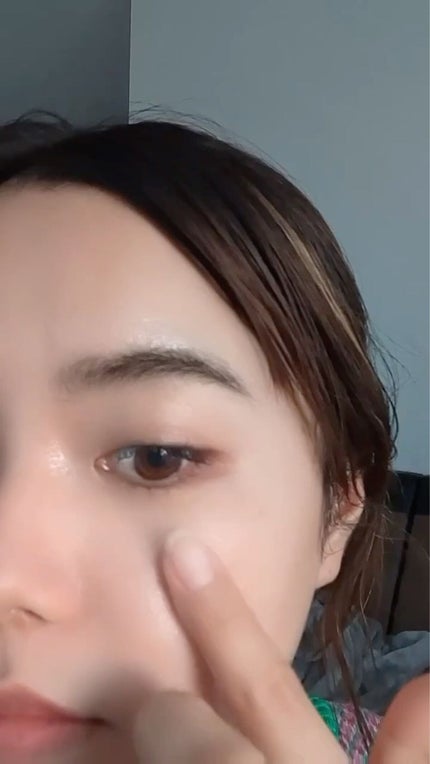 ボーム エサンシエル/CHANEL/スティックハイライトを使ったクチコミ(6枚目)