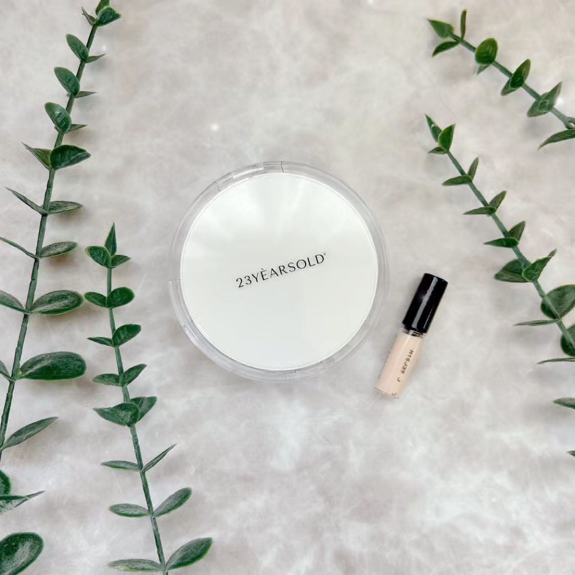 ハートリーフシーンカバークッション/23years old/クッションファンデーションを使ったクチコミ（1枚目）