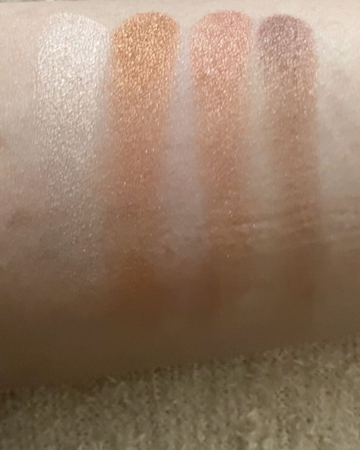 シルキースフレアイズ/キャンメイク/アイシャドウパレットを使ったクチコミ（3枚目）