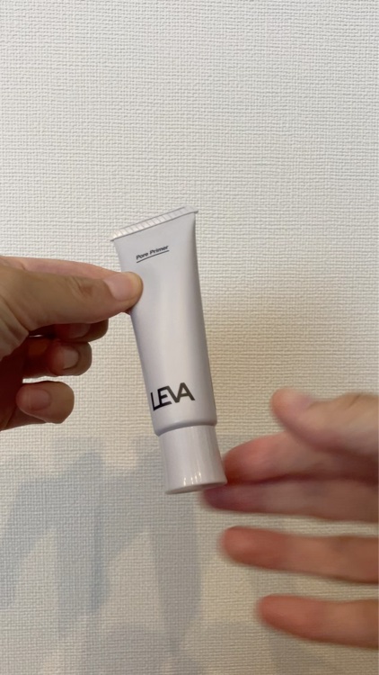 ポアプライマー/LEVA/化粧下地の動画クチコミ3つ目