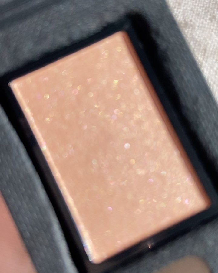 ヴァティック アイズ/Celvoke/単色アイシャドウを使ったクチコミ（3枚目）