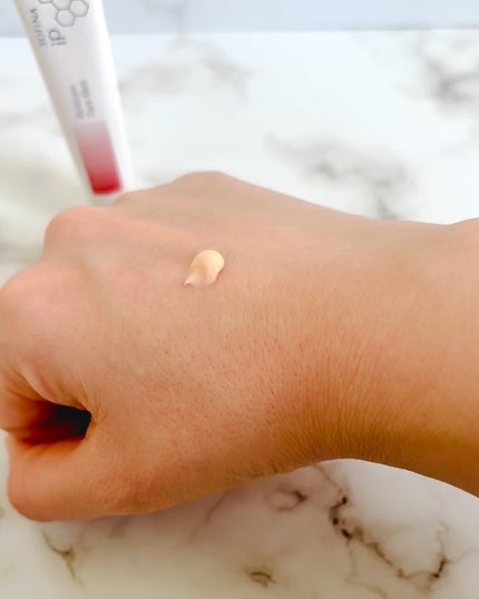 小籠包ちゃん フォロバ100% on LIPS 「\メイク直しで乾燥バイバイ/ソフィーナiP@sofinaip_..」(4枚目)