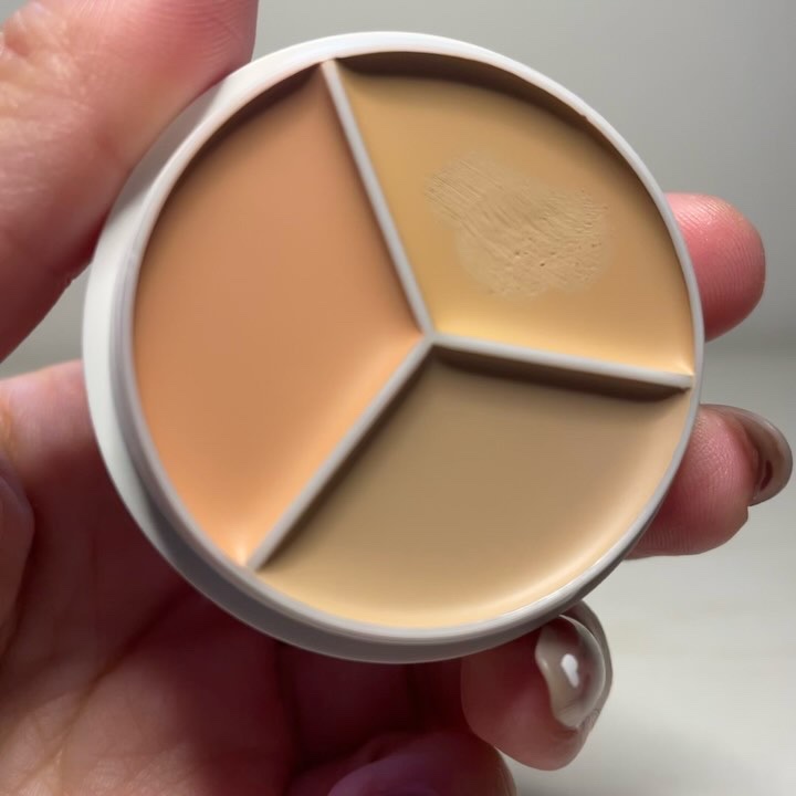 カバーアッププロコンシーラー/TFIT/パレットコンシーラーを使ったクチコミ（2枚目）