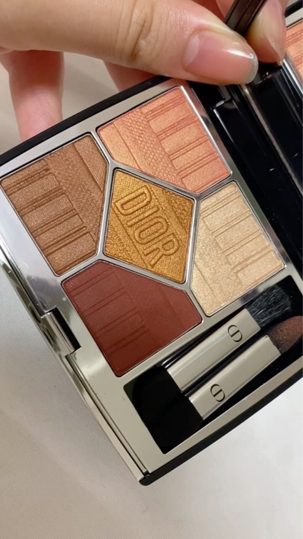 ディオールスキン フォーエヴァー クチュール ルミナイザー/Dior/プレストパウダーを使ったクチコミ（3枚目）