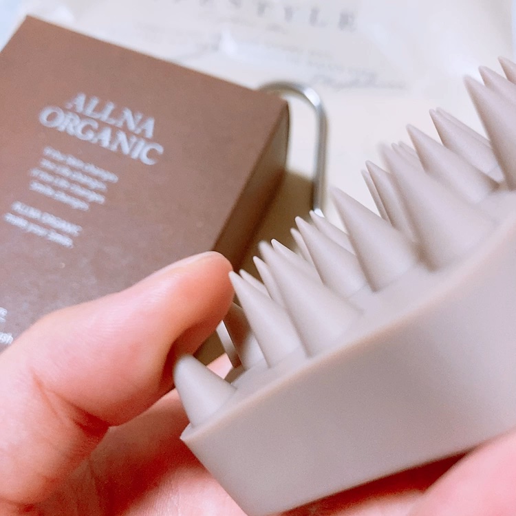 マッサージブラシ/ALLNA ORGANIC/スカルプブラシを使ったクチコミ（1枚目）
