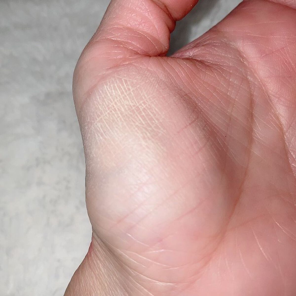 シアーフィニッシュ プレストパウダー/BOBBI BROWN/プレストパウダーの動画クチコミ1つ目