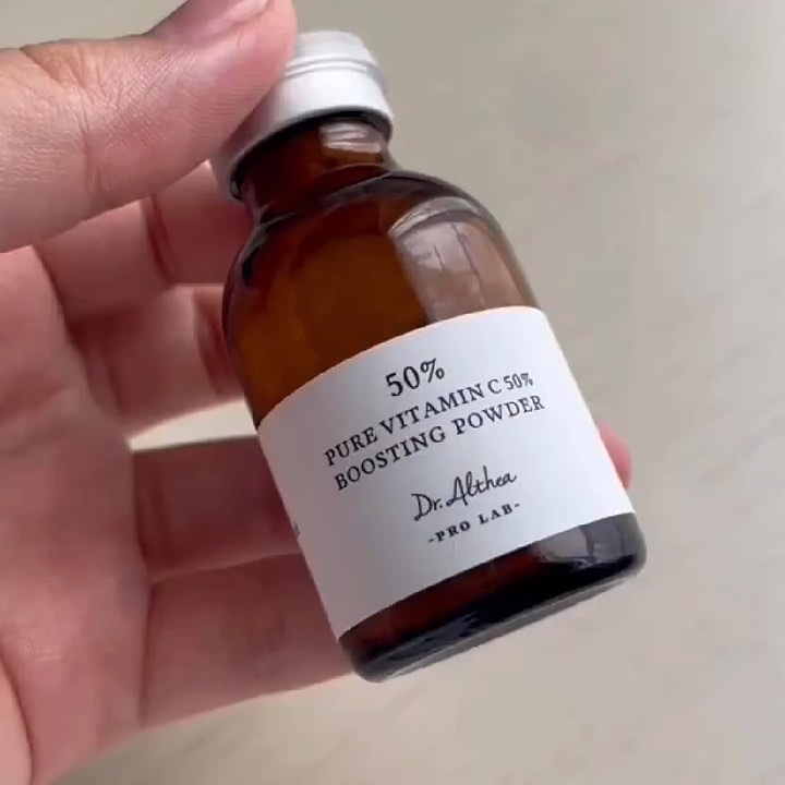 ピュアビタミンC 50％ ブースティングパウダー/Dr.Althea/フェイスパウダーを使ったクチコミ（3枚目）