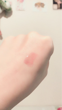 メスメリック ウェットリップオイル/CHICCA/リップグロスを使ったクチコミ（2枚目）