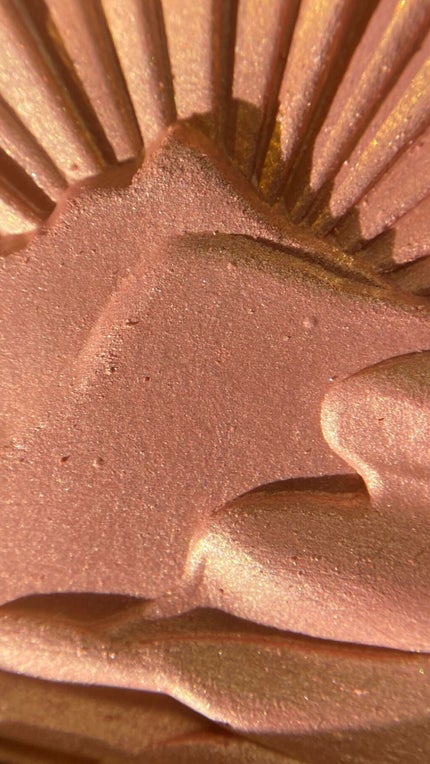 山海シリーズ グロウハイライト&チーク/GirlCult/パウダーハイライトの人気ショート動画