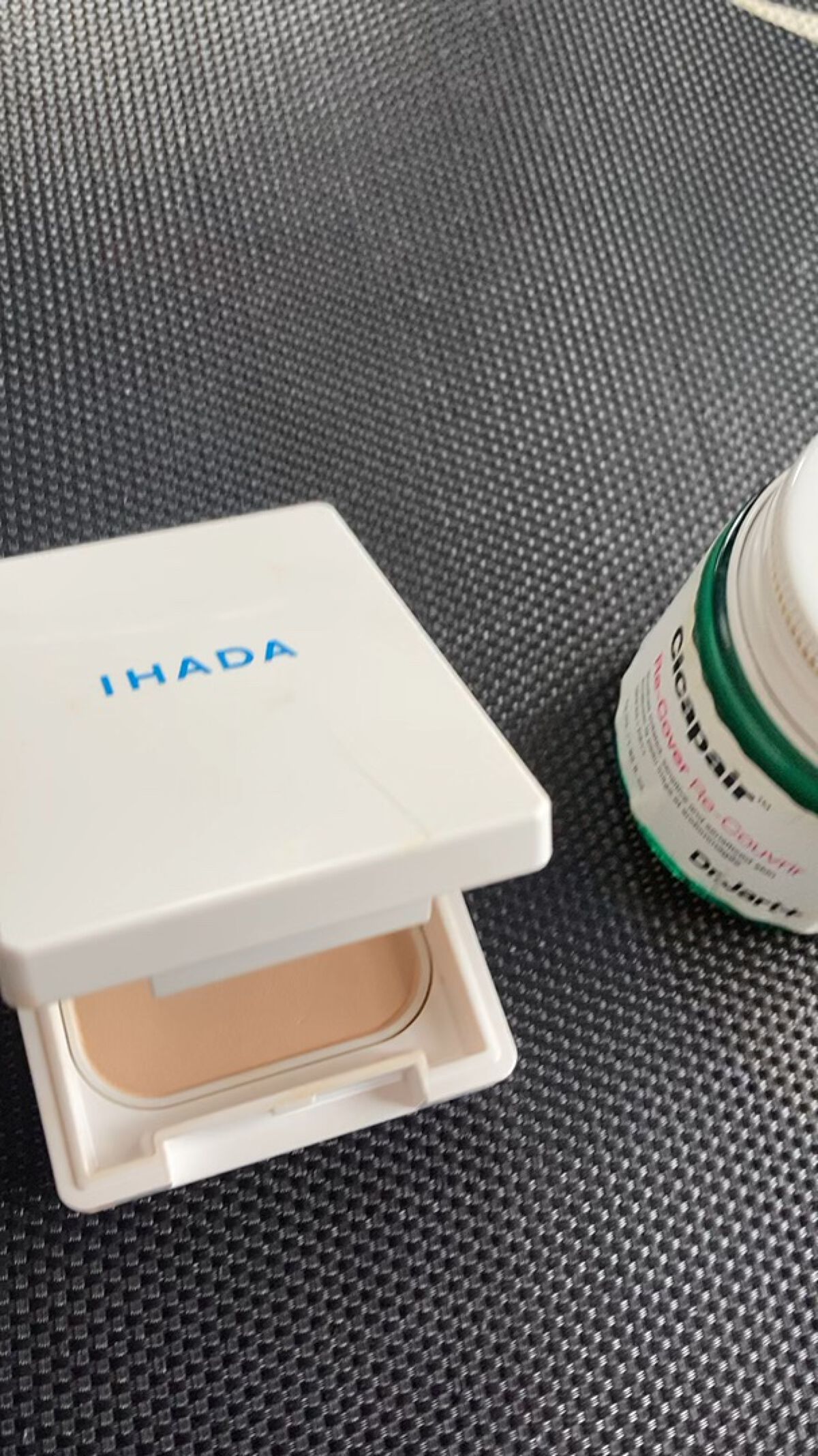 薬用フェイスプロテクトパウダー/IHADA/プレストパウダーの人気ショート動画