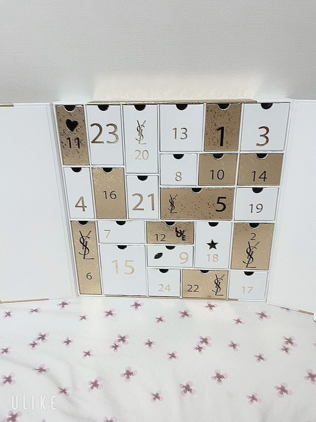 ノエル アドベント カレンダー /YVES SAINT LAURENT BEAUTE/メイクアップキットを使ったクチコミ（1枚目）