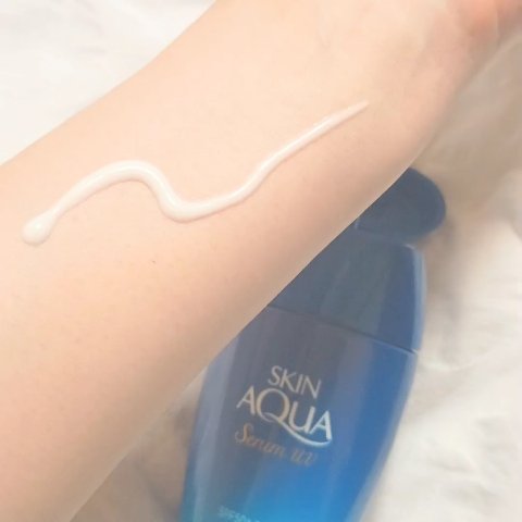 スキンアクア ヒアルロンセラムUV/スキンアクア/日焼け止めローションを使ったクチコミ（2枚目）