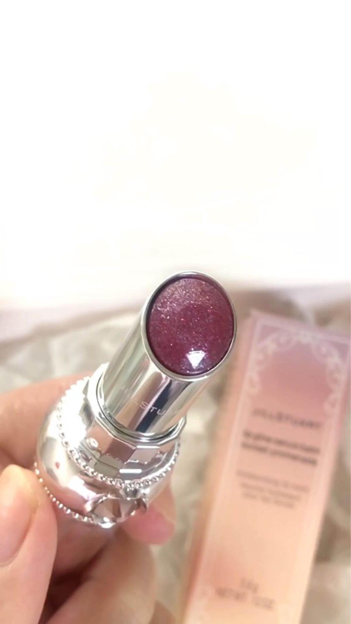 ジルスチュアート リップグロウ セラムバーム/JILL STUART/リップバームの動画クチコミ3つ目