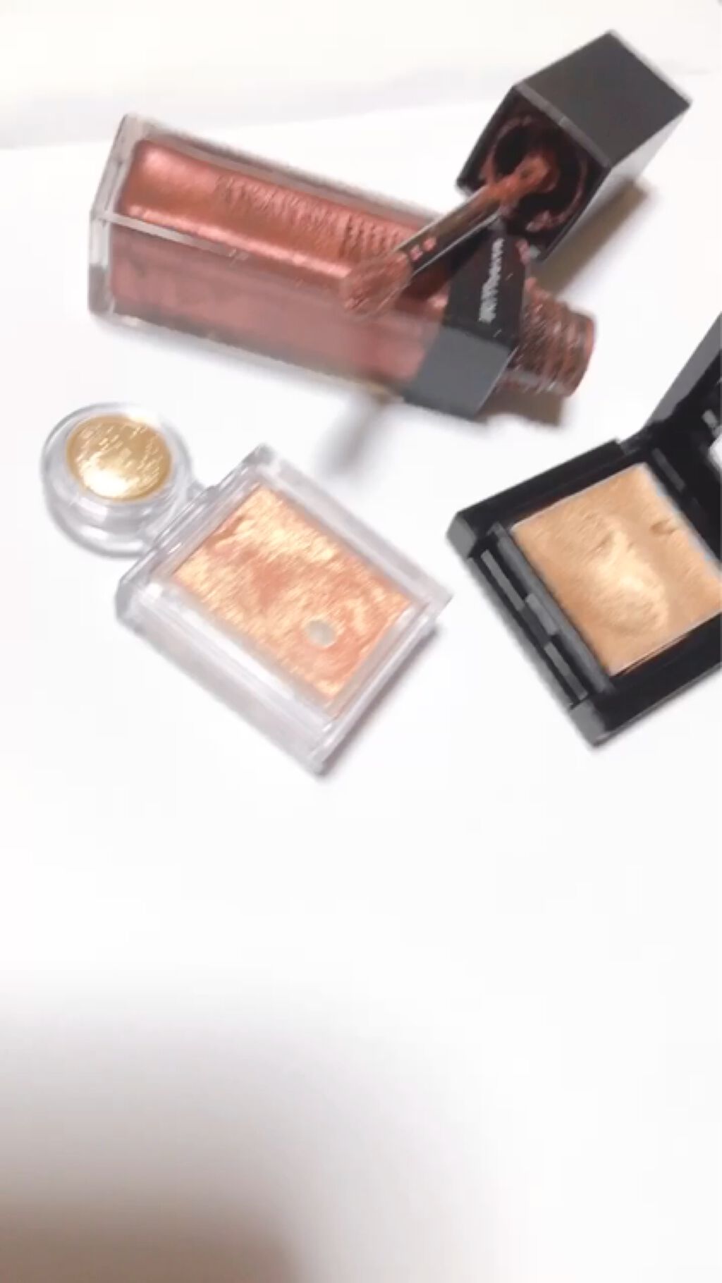 センセーショナルエフェクト アイシャドウ/MAYBELLINE NEW YORK/リキッドアイシャドウの動画クチコミ4つ目