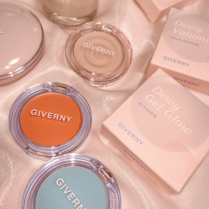 密着カバーファンデーション/GIVERNY/リキッドファンデーションの人気ショート動画