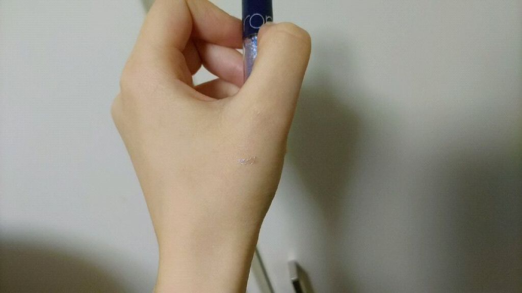 リキッド グリッター シャドウ/rom&nd/グリッターを使ったクチコミ（1枚目）