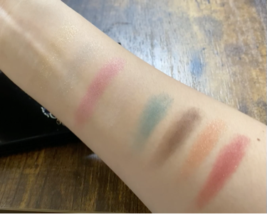 2018 クリスマス アイシャドウ コンパクト/SUQQU/アイシャドウパレットを使ったクチコミ(4枚目)