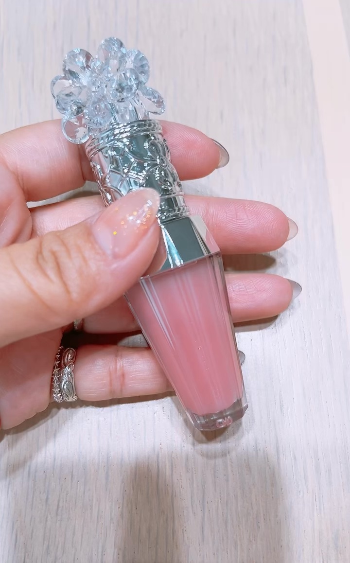 ジルスチュアート　クリスタルブルーム　リップブーケ セラム/JILL STUART/リッププランパーを使ったクチコミ（1枚目）