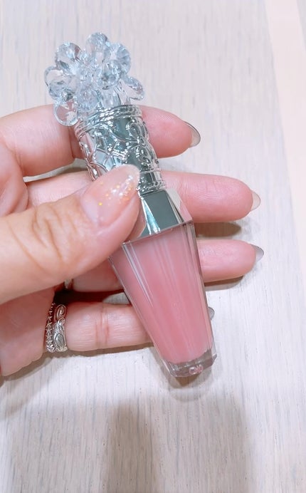 ジルスチュアート クリスタルブルーム リップブーケ セラム/JILL STUART/リッププランパーの人気ショート動画