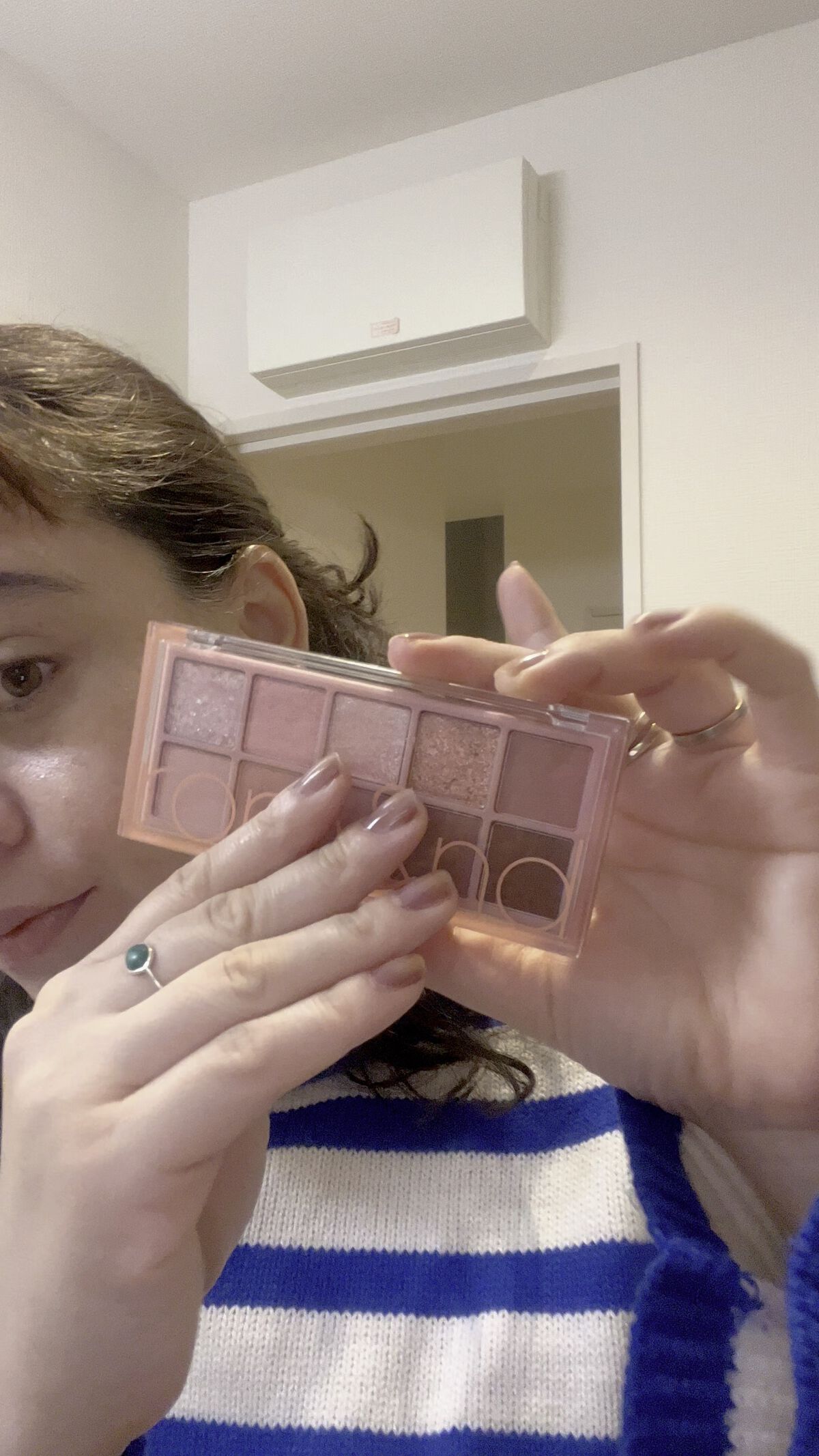 カラーリングソフトアイライナー/uneven/ペンシルアイライナーの人気ショート動画