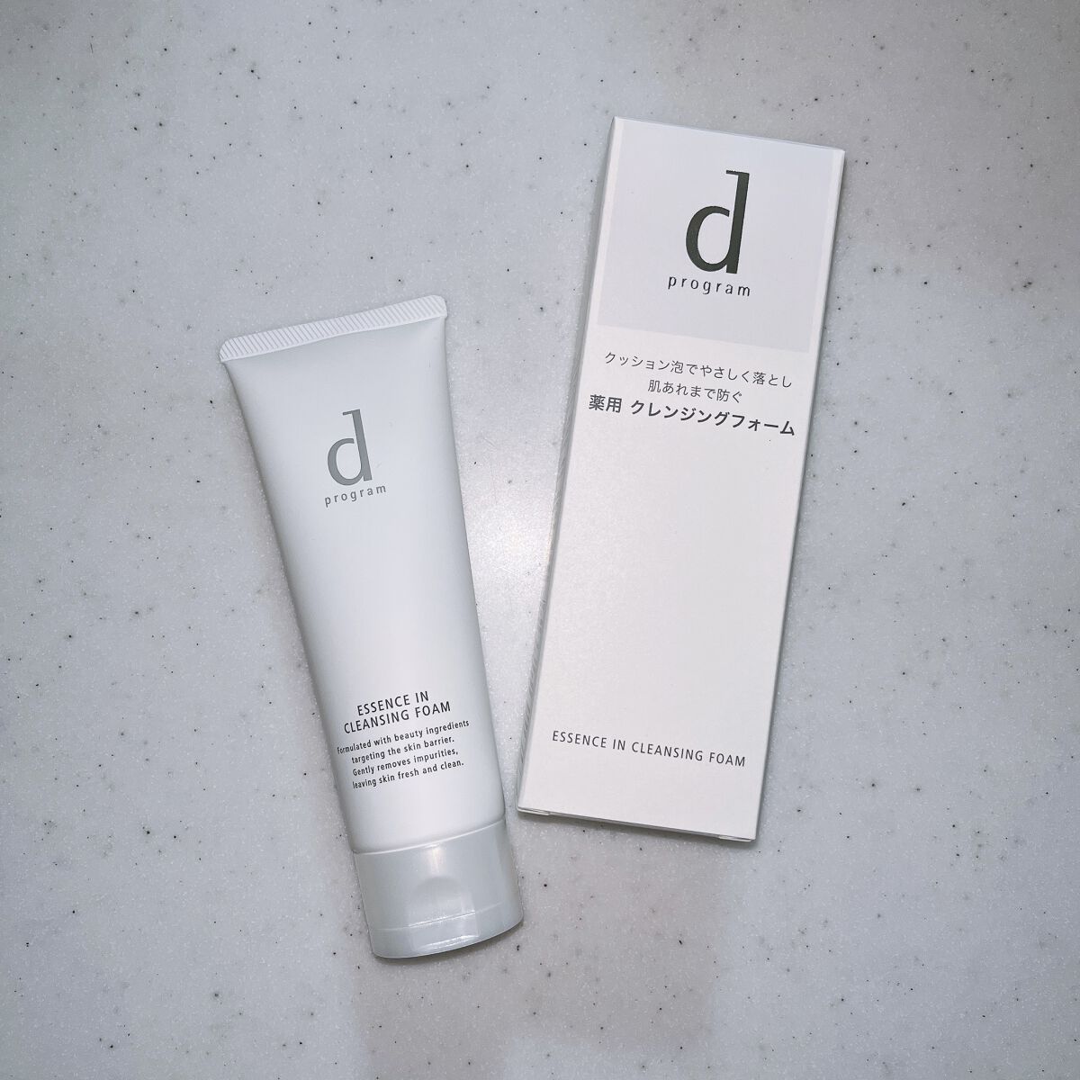 エッセンスイン クレンジングフォーム/d プログラム/洗顔フォームを使ったクチコミ（1枚目）