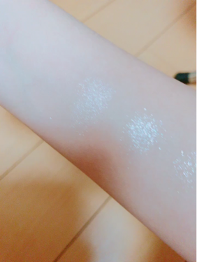 ホワイトラブストーリー コレクション (クリスマスコフレ 2018)/JILL STUART/メイクアップキットを使ったクチコミ（3枚目）