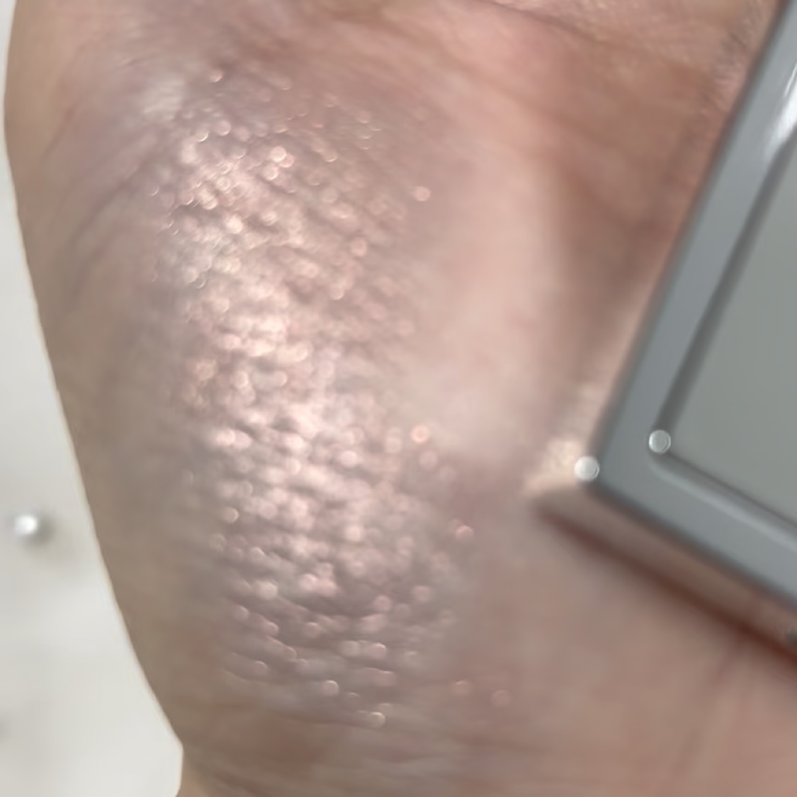 ポラリスシャインハイライター/Dinto/パウダーハイライトの動画クチコミ4つ目